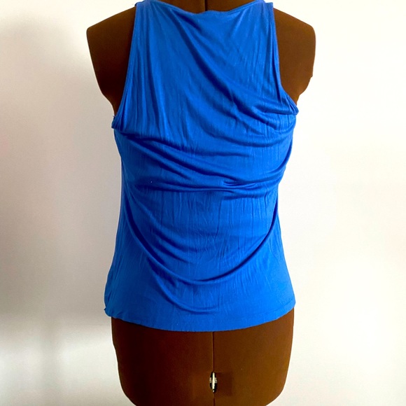 💙BANANA REPUBLIC 💙Blue Sleeveless blouse in Large! Like new condition! - Picture 3 of 11